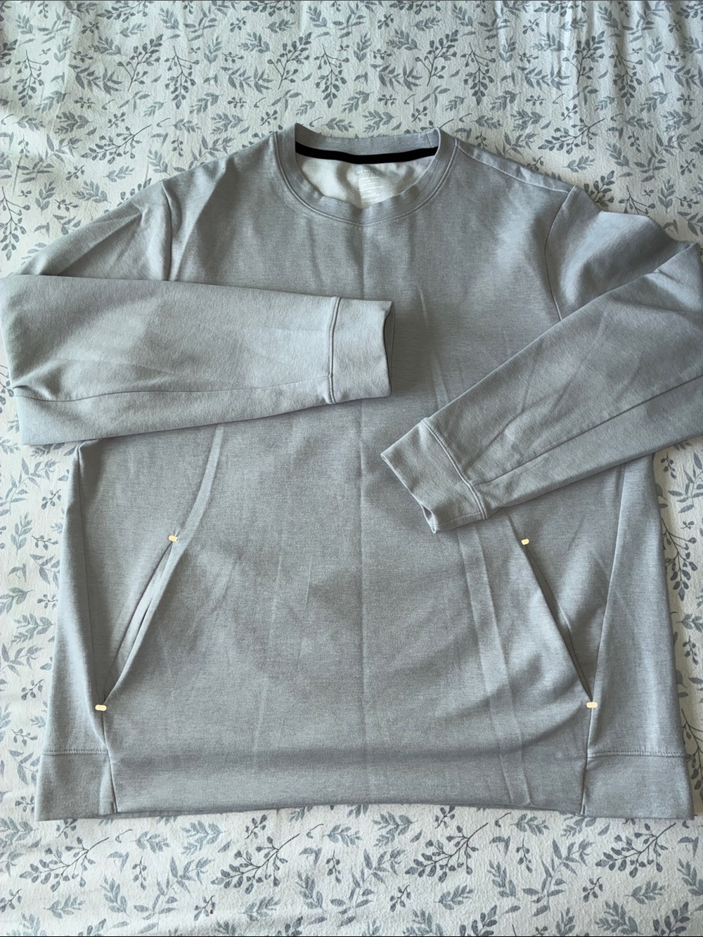 Old Navy Men's Crewneck Sweatshirt - Light Gray